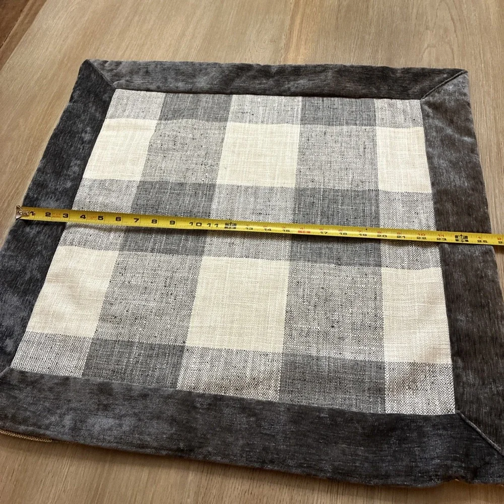 New Showroom Sample Custom Pillow Euro Cover 25.5x25.5